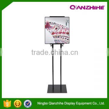 Up Down Flexible Poster Stand, Square Base Powder Coated Metal POP Menu Display Stand