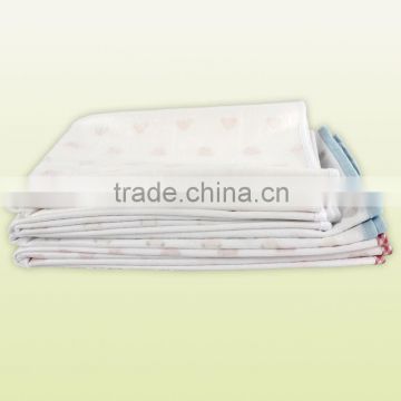Baby mite-resistant bamboo terry cloth printed bear diaper changing pad / mat