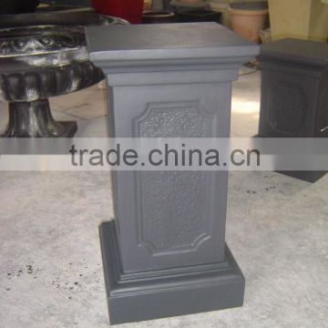 Durable fiberglass planter pedestal with good quality urn