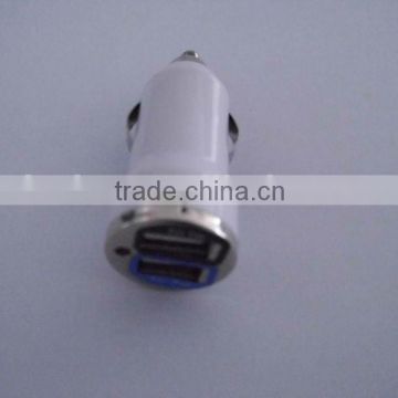 White 5V 2A Mini Dual USB Car Charger For Ipad Universal Mobile phone