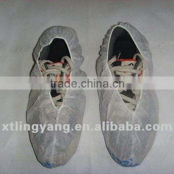 Disposable non-woven white shoe cover blue printing