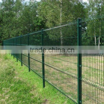 pvc coated and galvanized welded wire mesh steel fence