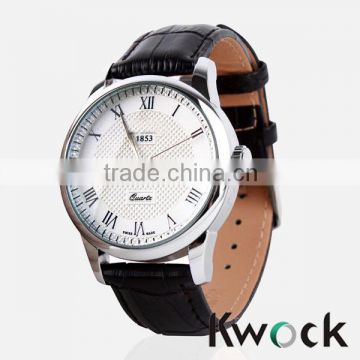 Classic looking minimal style quality stainless steel model quartz movement gentlemans watch with leather band
