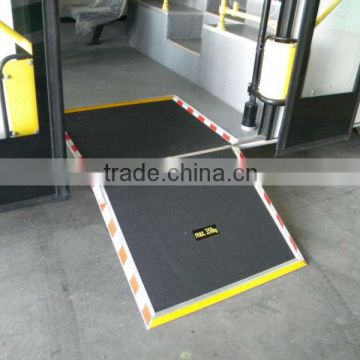CE certificated customization Folding Manual Wheelchair Ramp with 350kg loading for bus