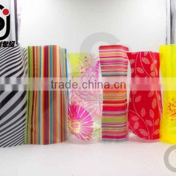 Factory direct wholesale customize disposable plastic flower vase/plastic bag flower vase for decoration