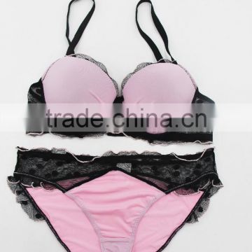 Sexy women bikini set with black lace Pink Ladies bra set underwear