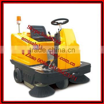Ride-on type automatic industrial sweeper