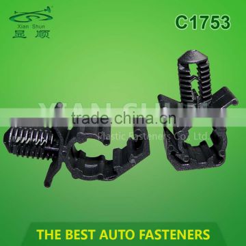 Plastic Clips For Cars / Hose Clips / Aftermarket Car Parts