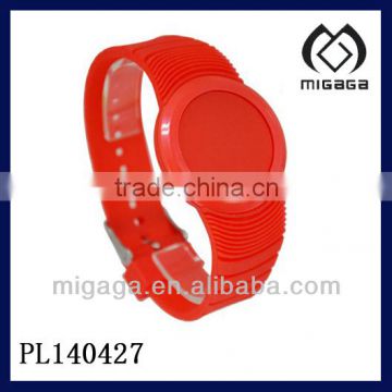 RED BAND SPORTY LED WATCH SILICONE SMART WATCH LED SMART WATCH
