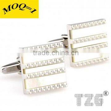 TZG00488 Shell Cufflink