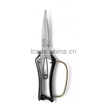Various types of durable garden tree pruner with attached ring