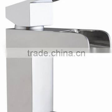 Cosmopolitan Deck-mounted Waterfall Open Spout Mono Basin Mixer Taps (Q14402)