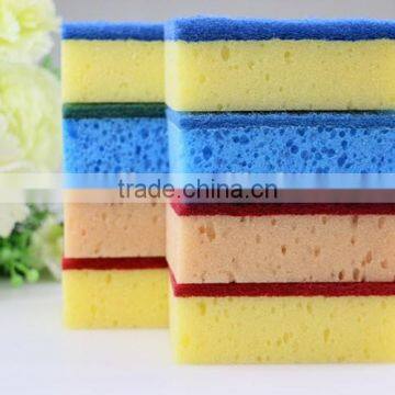 Kitchen cleaning sponge