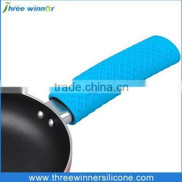 Heat insulation silicone cookware handle