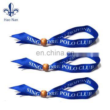 Wedding gifts for guests polyester material cheap custom cloth bracelets