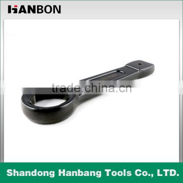 Black heavy percussion wrench with CR-V material