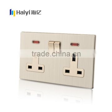 BS standard Aluminum metal panel 2 gang 13A switch and socket /electrical switched socket /wall light switch                        
                                                Quality Choice
                                                           