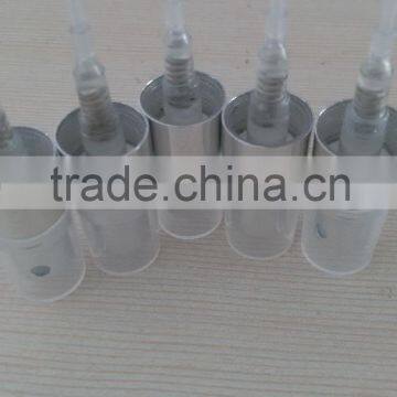 12 pump glass spray bottle