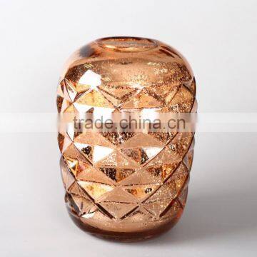 golden glass vase with diamond