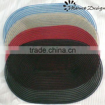 Oval placemat made of polyester