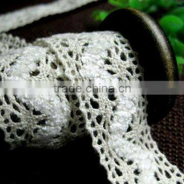 2.7cm Crochet Cotton Lace with lint for packing band wave design