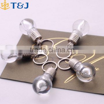>>>Silver Bright Creative LED Flash Lights Mini Bulb Torch Chain Keyring Birthday Gift Design Keychain Keyring Clear Lamp/