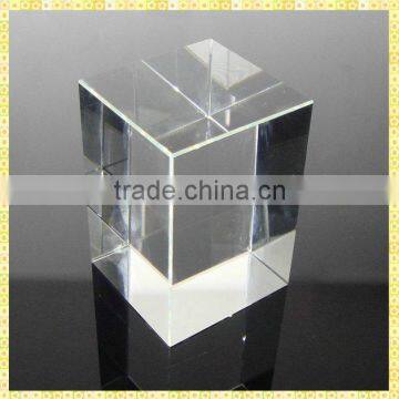 Customized 3D Laser Etched Clear Crystal Cubes For Company Souvenirs