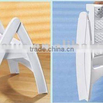 Folding step stool