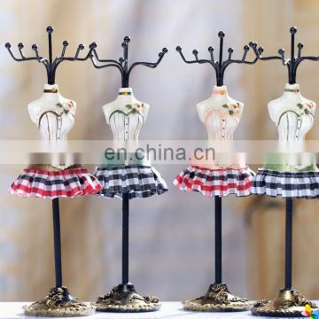 Hot sale Maiden series bright coloured Model Jewelry Holder &model Jewelry Displays &jewelry stand for earring ring