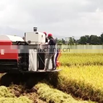 kubota same factory good price small grain tank 500 rubber crawler rubber track rice harvester for sale in the philippines