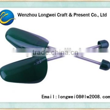 green shoe stretcher with strong spring for man and lady