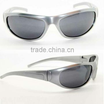 Eyewear Men's Sport Wrap Oval Sunglasses 100% UV400 Silver