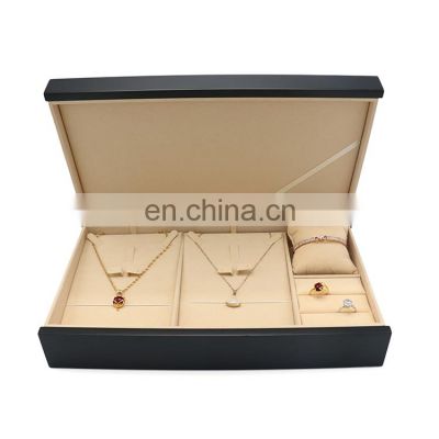 Fashion classic luxury Wholesale Custom Jewelry Box large capacity cosmetics box portable wooden  jewelry storage box