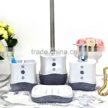 Shining Pearl white polyresin bathroom accessories set for hotel and home