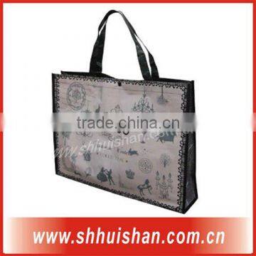 Put the red wine non-woven bag