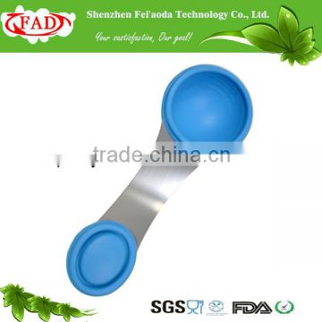 FDA Approval Red Hot Selling Promotional Flexible Silicone Measuring Spoon With Stainless Steel Connection