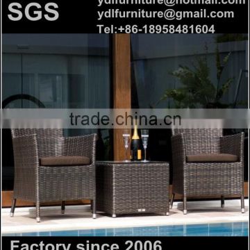wicker rattan outdoor table and chair