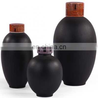 Chinese Japanese Concise Style Storage Handmade Black Color Ceramic Jar with Wooden Lid