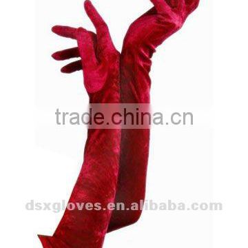 long velvet gloves