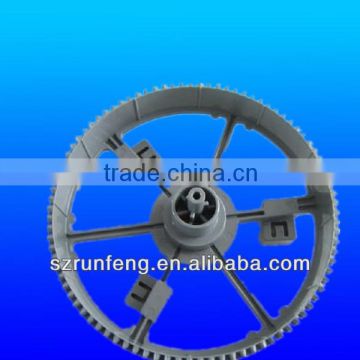 Plastic gear wheel