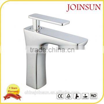 HIGH QUALITY CHROME BASIN Faucet