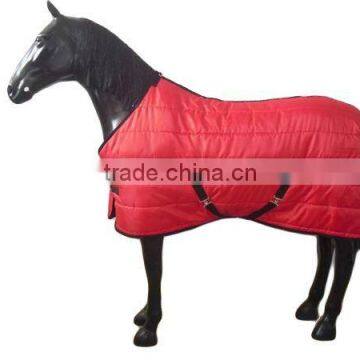 Warm Breathable Heavyweight Horse Rug For Sale