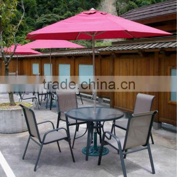 Outdoor restaurant umbrella