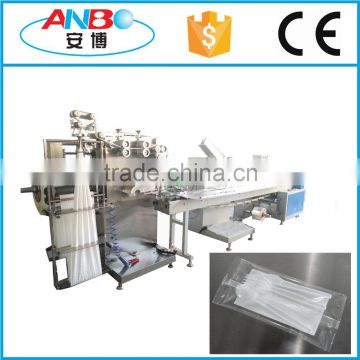 2016 New design automatic disposable cutlery toothpick packing feeding machine