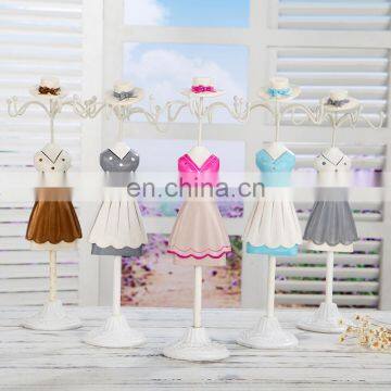 28*6cm Hot sale Maiden series bright coloured Model Jewelry Holder &Jewelry Displays &jewelry stand for earring