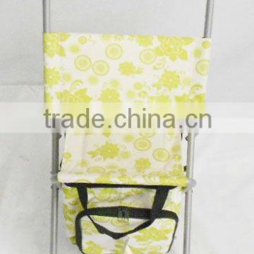 Folding picnic cooler chair