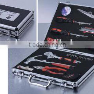 2016 High quality German design Aluminum Family Use 31 PCS Hand tool Box Kit