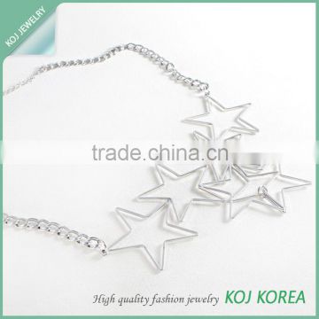 Star shape lovely chain necklace