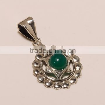 P0015-STERLING SILVER GREEN ONYX PENDANT 3.90