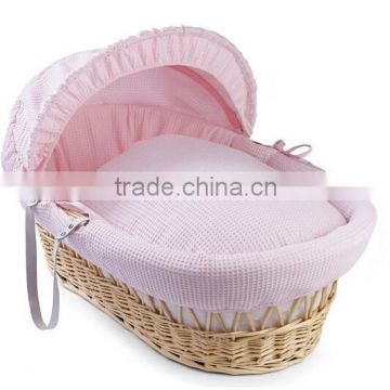 Maize basket with fabric / maize moses basket with dressings